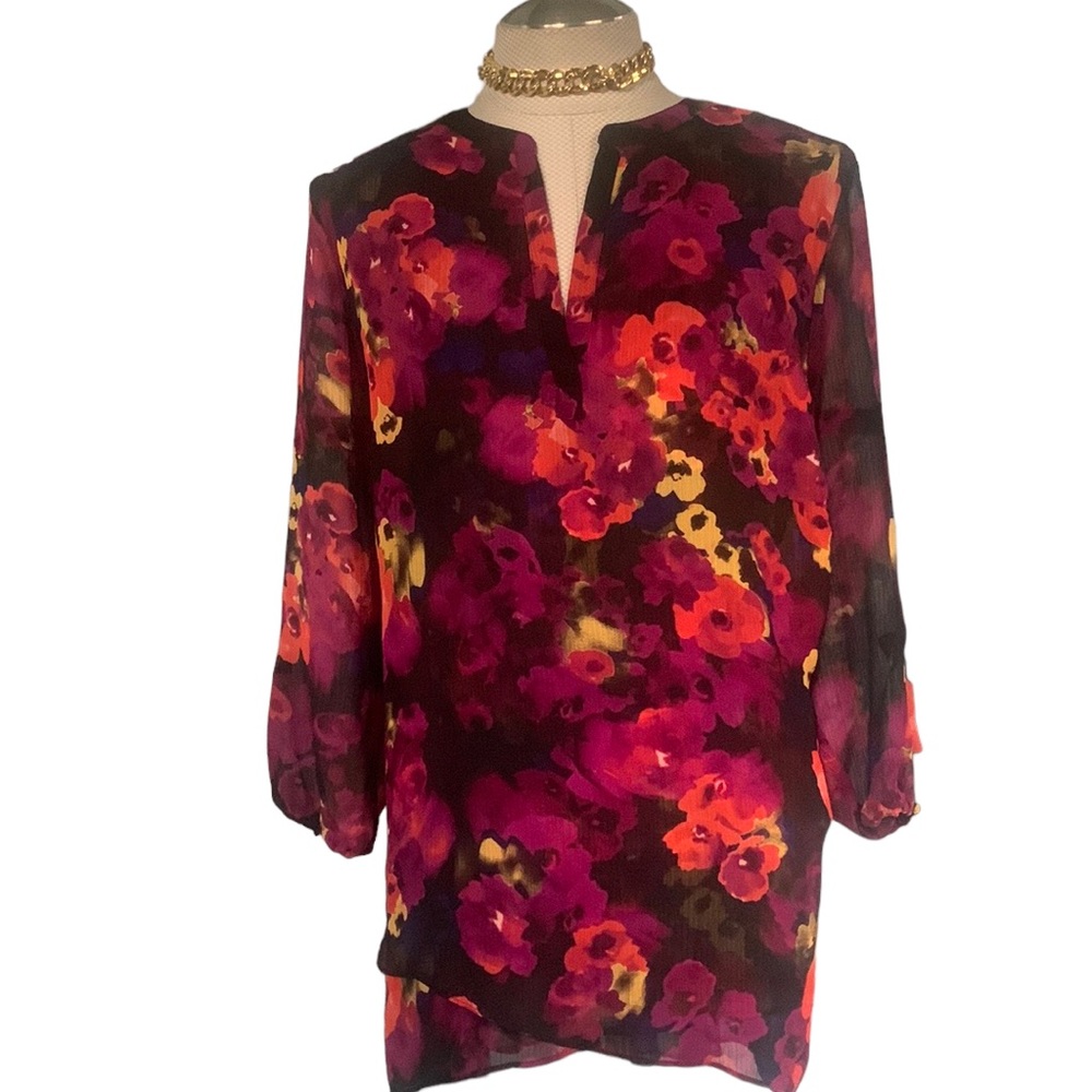 CATHERINES Floral V-Neck Plus Size Hi-Lo Tunic Size 2X (22/24W)